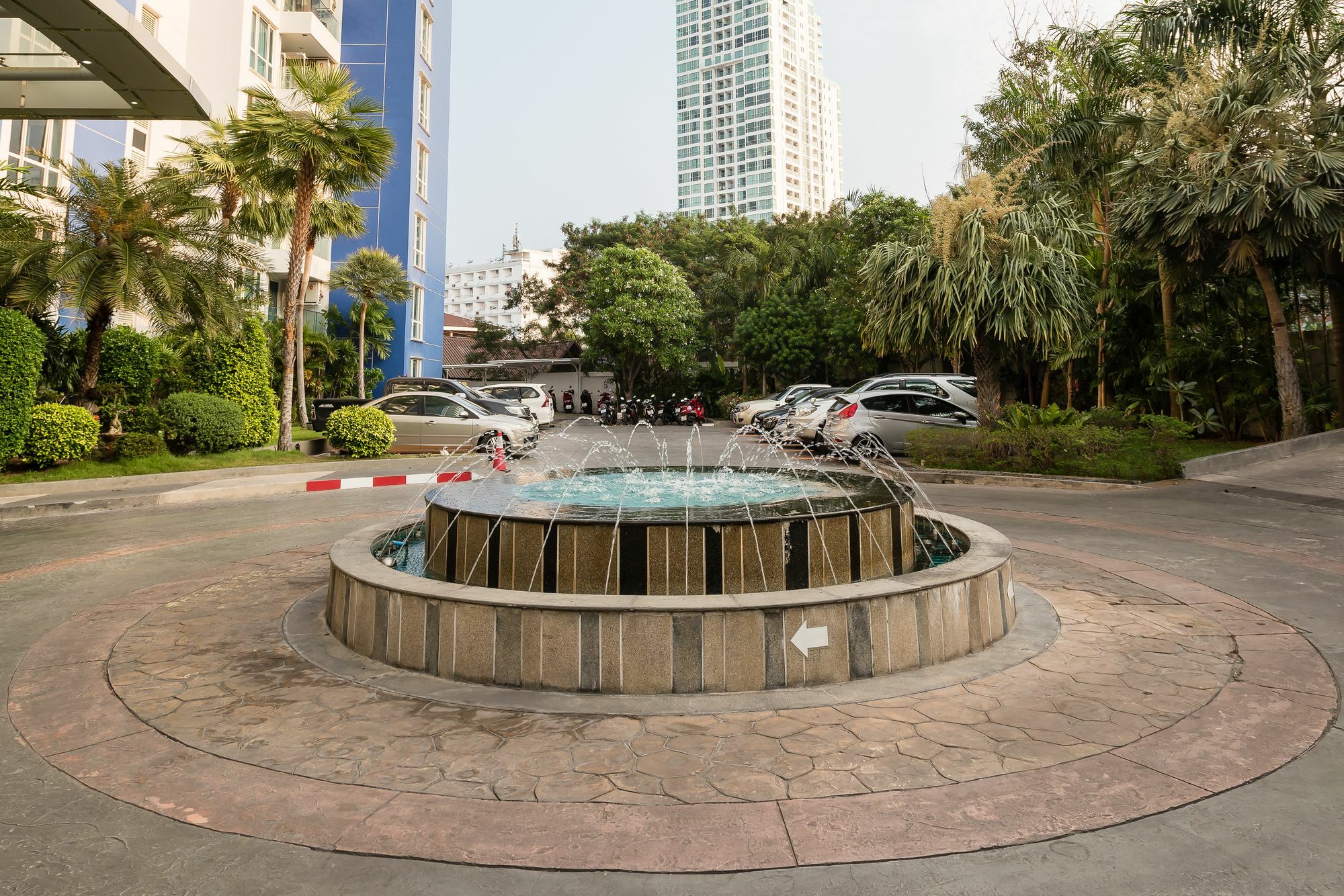 The Cliff Condominium Pattaya Exterior photo